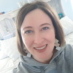 Meet your Posher, Christy